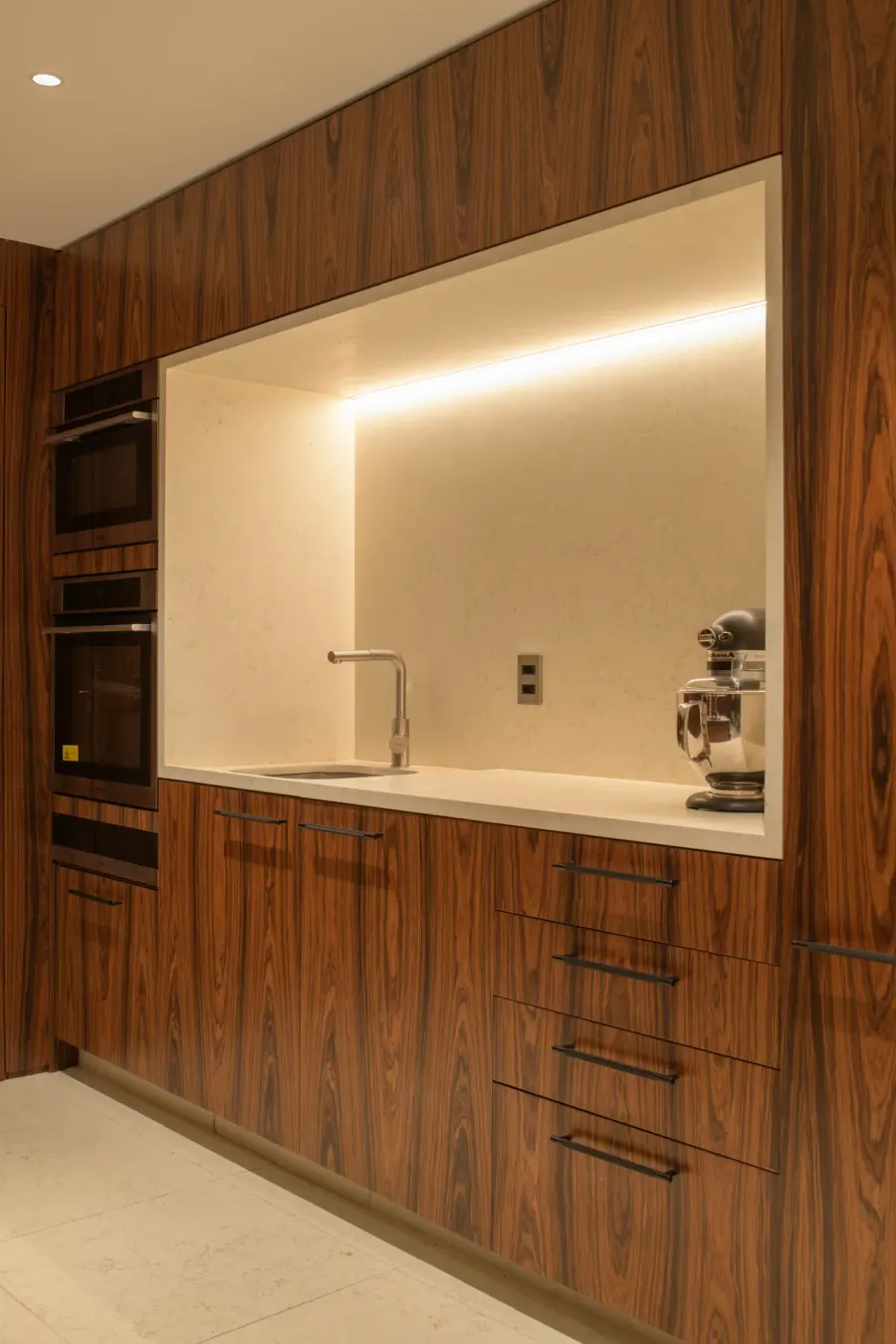 Showroom High-End Rio — projeto de iluminação da WeLight, foto 12
