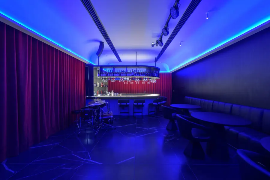 Showroom High-End Rio — projeto de iluminação da WeLight, foto 31
